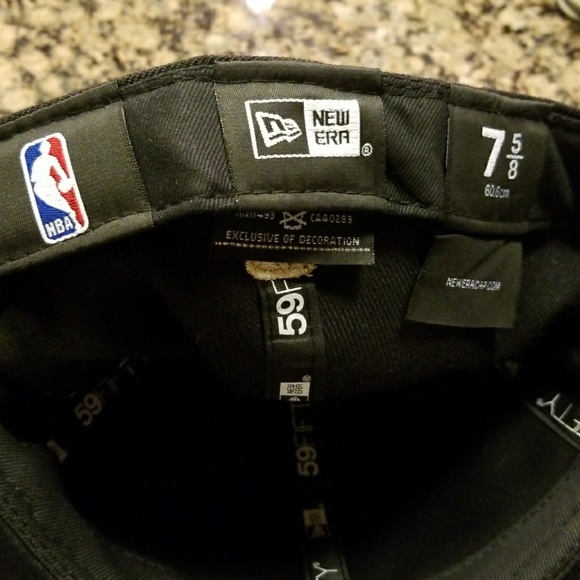 Custom New Era Chicago Bulls Ball Cap - Picture 7 of 8